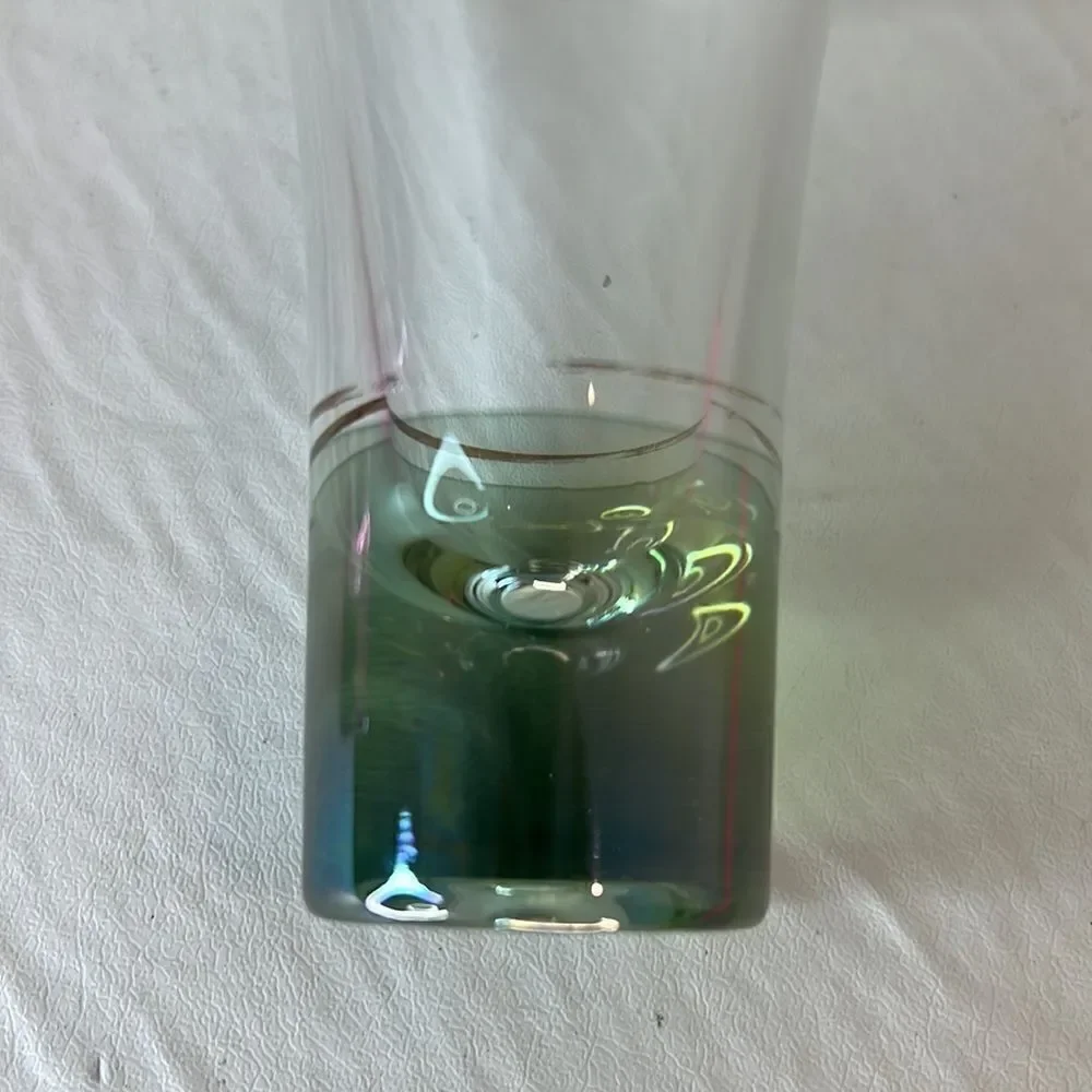 Shot Glasses Set Two Gold Gilt 1 Cranberry Red  1 Green 3 1/2 In Tall 2 In Round